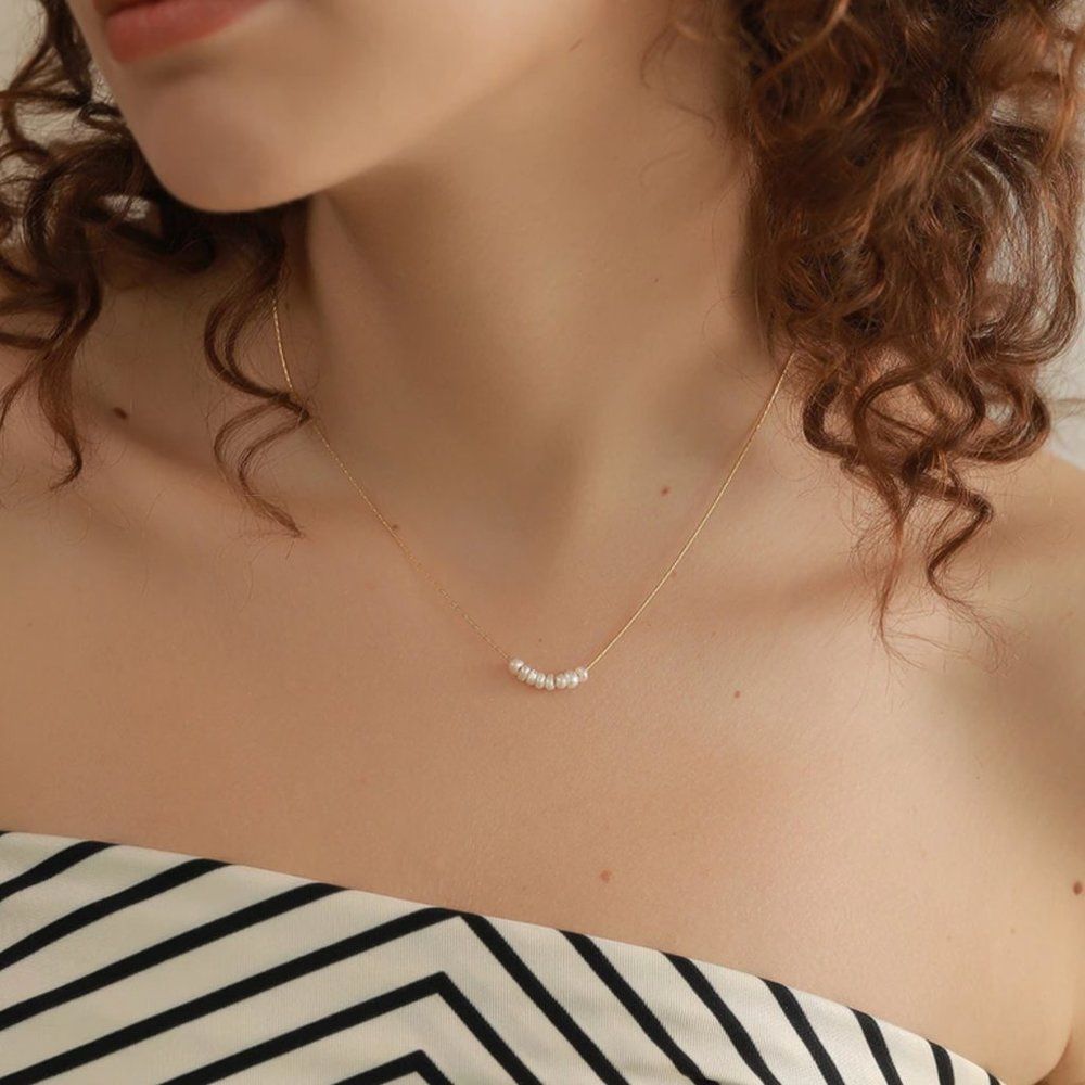 Delicate Seed Pearl Beaded Gold Necklace - Picture 2 of 13